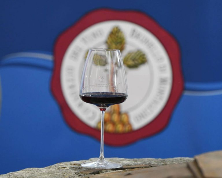 Brunello di Montalcino: Bottling Rebounds and Rosso on the Rise