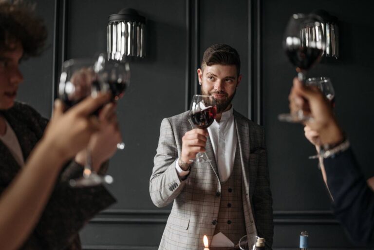 Michelin Launches “Grapes,” a New Wine Section: Starting in 2026 with Bordeaux and Burgundy