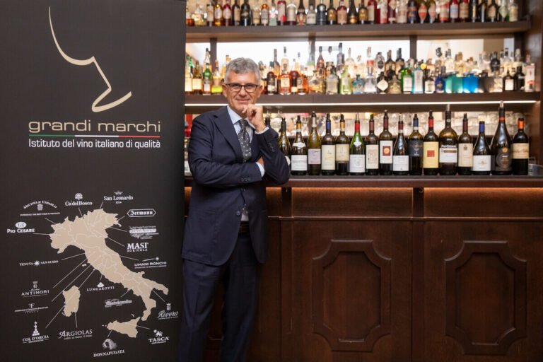Istituto Grandi Marchi celebra il suo ventesimo anniversario alla charity dinner 'Il Bel Viaggio' a sostegno di Progetto Itaca Milano"
