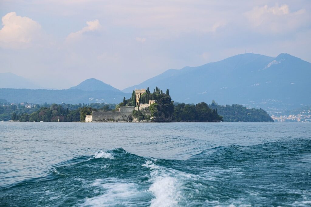 Il Garda Doc Spumante Brut Terre di Castelnuovo di Cantine Vitevis è il vino ufficiale del Garda Festival dal 12 luglio al 14 agosto.