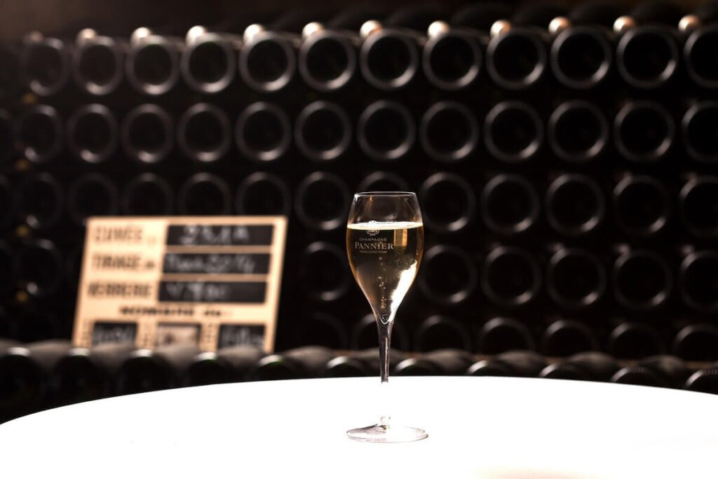 Champagne in Italia 2026: Luigi Piacentini e la crescita di Premium Wine Selection tra Horeca, Pannier, Albert Lebrun e vendita al calice.
