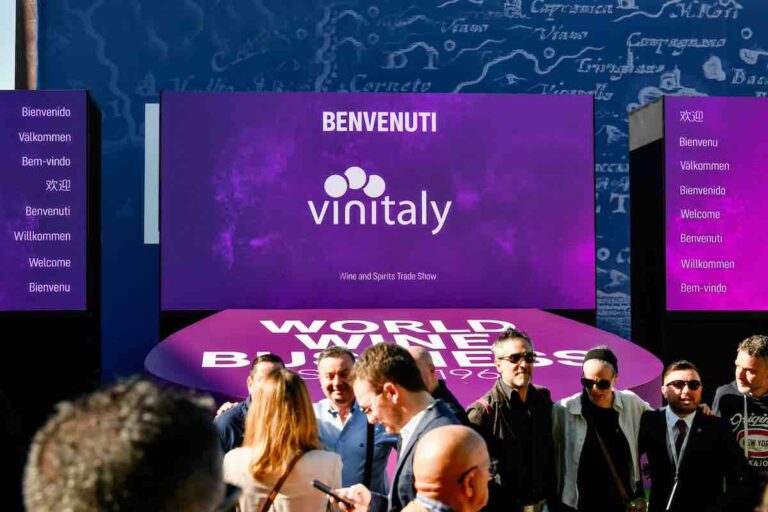 Vinitaly_ photo credit Ennevi