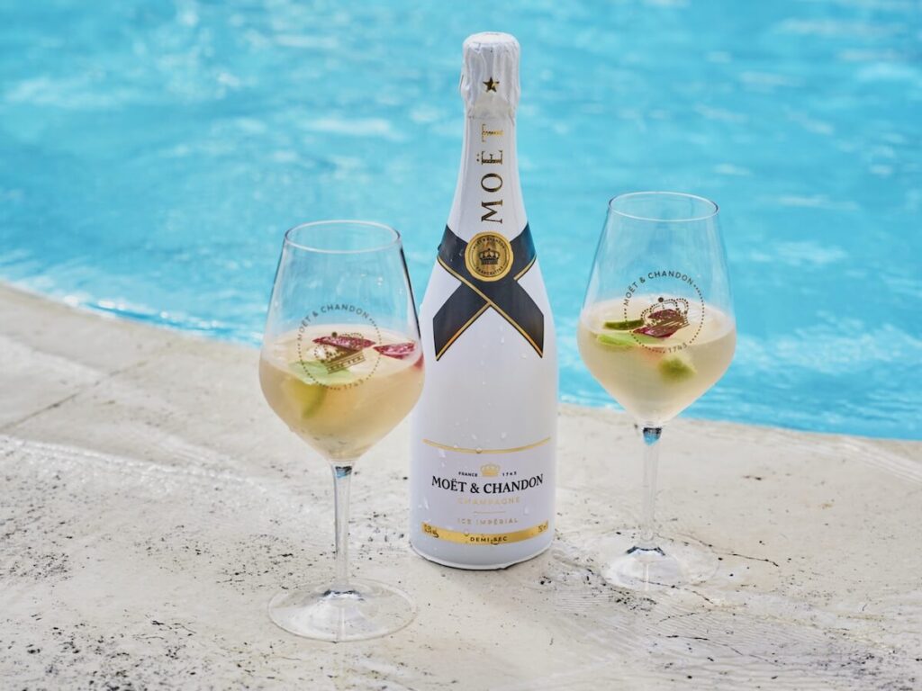 Summer 2025 with Moët & Chandon: gourmet and Champagne experiences in the heart of Épernay, along the legendary Avenue de Champagne.