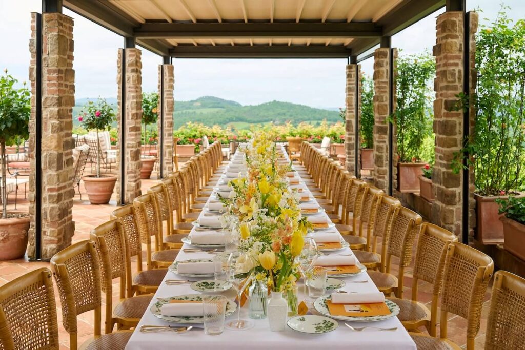 La Grande Dame 2018 Veuve Clicquot: il battesimo nel segno della Garden Gastronomy dello Chef Daniele Sera del Castello di Casole