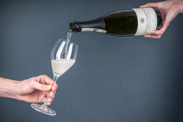 Conegliano Valdobbiadene Prosecco DOCG: 2025 Closes with +8%, Reaching 98 Million Bottles