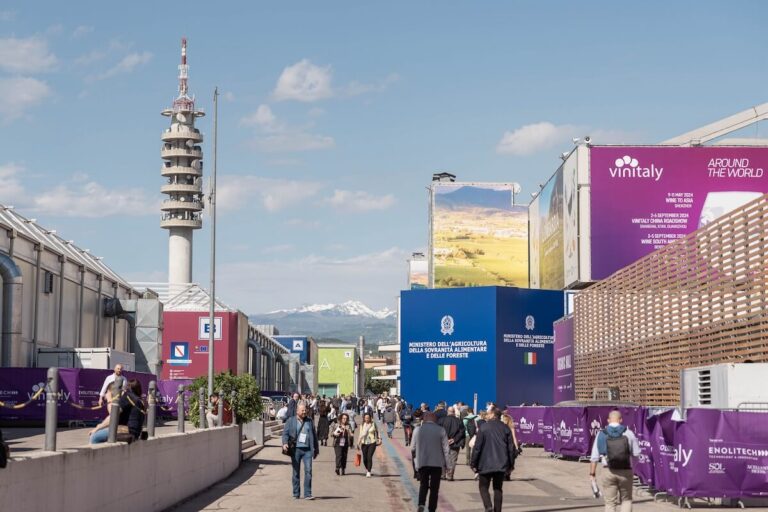 Vinitaly 2026 - 12-15 Aprile Verona: new areas NoLo Spirits, international incoming, Vinitaly Tourism, new digital features, events
