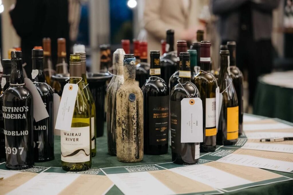 2026 World’s Best Sommeliers’ Selection: 115 top wines from 16 countries, with Italy leading a diverse global showcase of excellence.