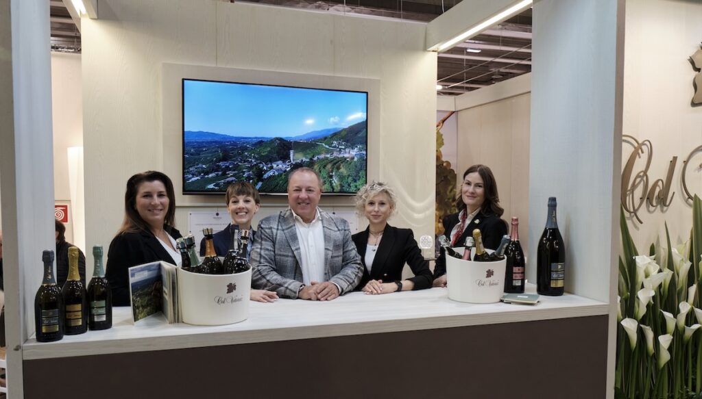 Col Vetoraz at Vinitaly 2026: Asian cuisine and Venetian tradition elevated by Valdobbiadene DOCG Superiore di Cartizze.