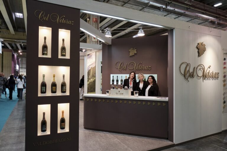 Col Vetoraz at Vinitaly 2026: Asian cuisine and Venetian tradition elevated by Valdobbiadene DOCG Superiore di Cartizze.