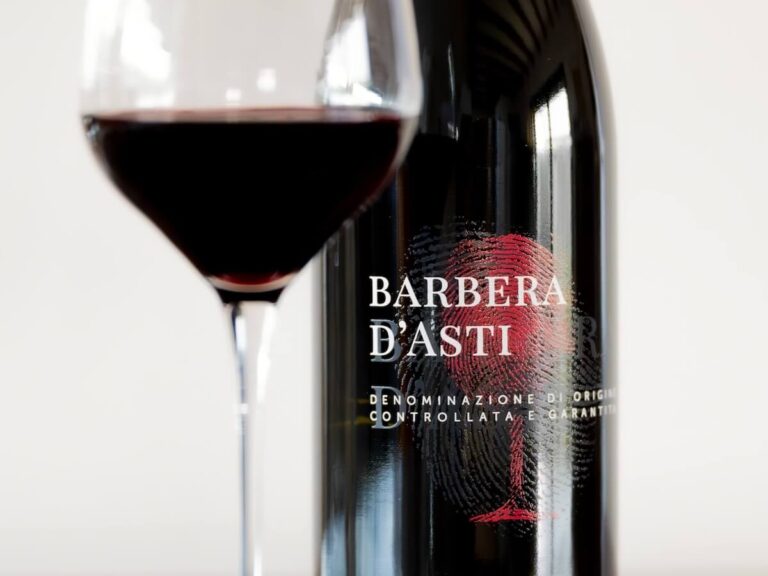 Consorzio Barbera d’Asti e Vini del Monferrato at Vinitaly: From “Sinfonia Barbera” To The Launch Of The 80th Anniversary Celebrations