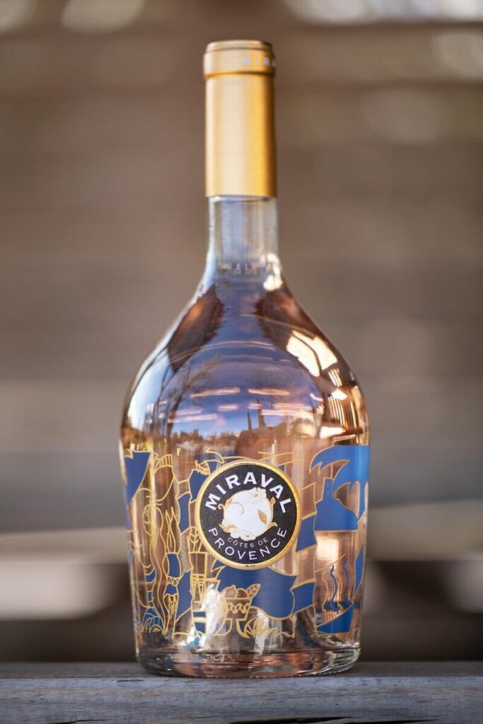 Miraval x Cannes: Provençal Rosé 2025 Meets a Côte d’Azur Icon in a collector’s box set on the French Riviera.