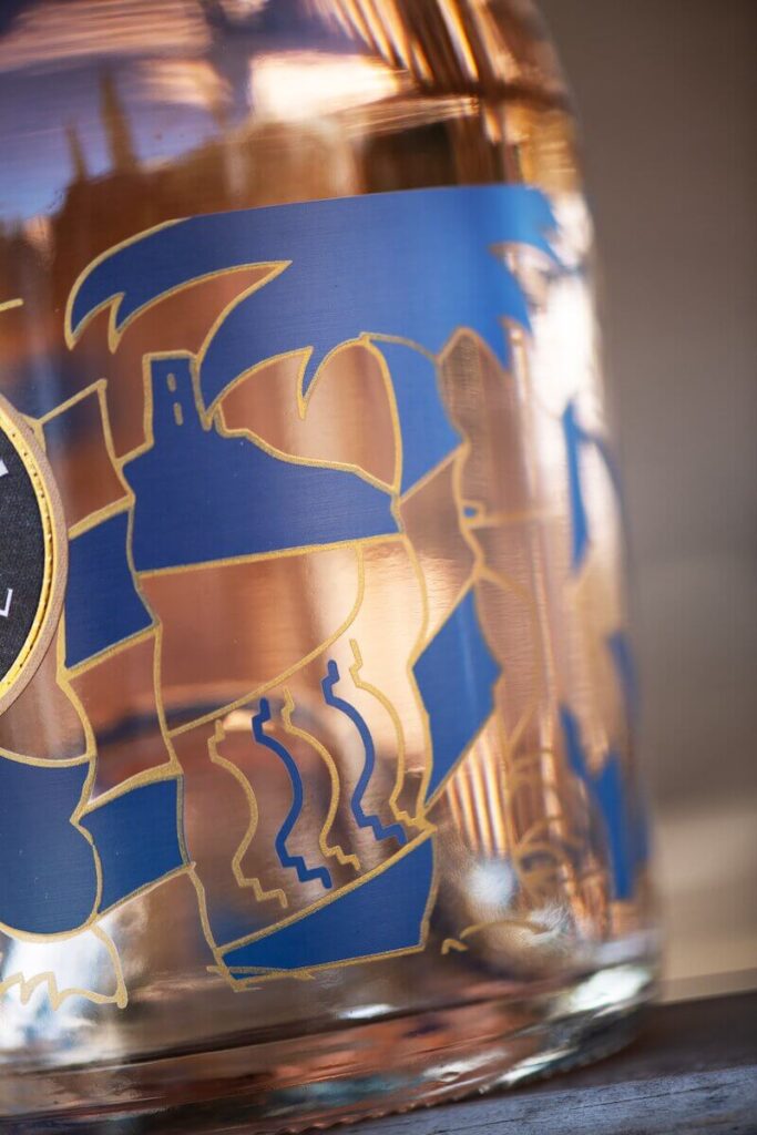 Miraval x Cannes: Provençal Rosé 2025 Meets a Côte d’Azur Icon in a collector’s box set on the French Riviera.