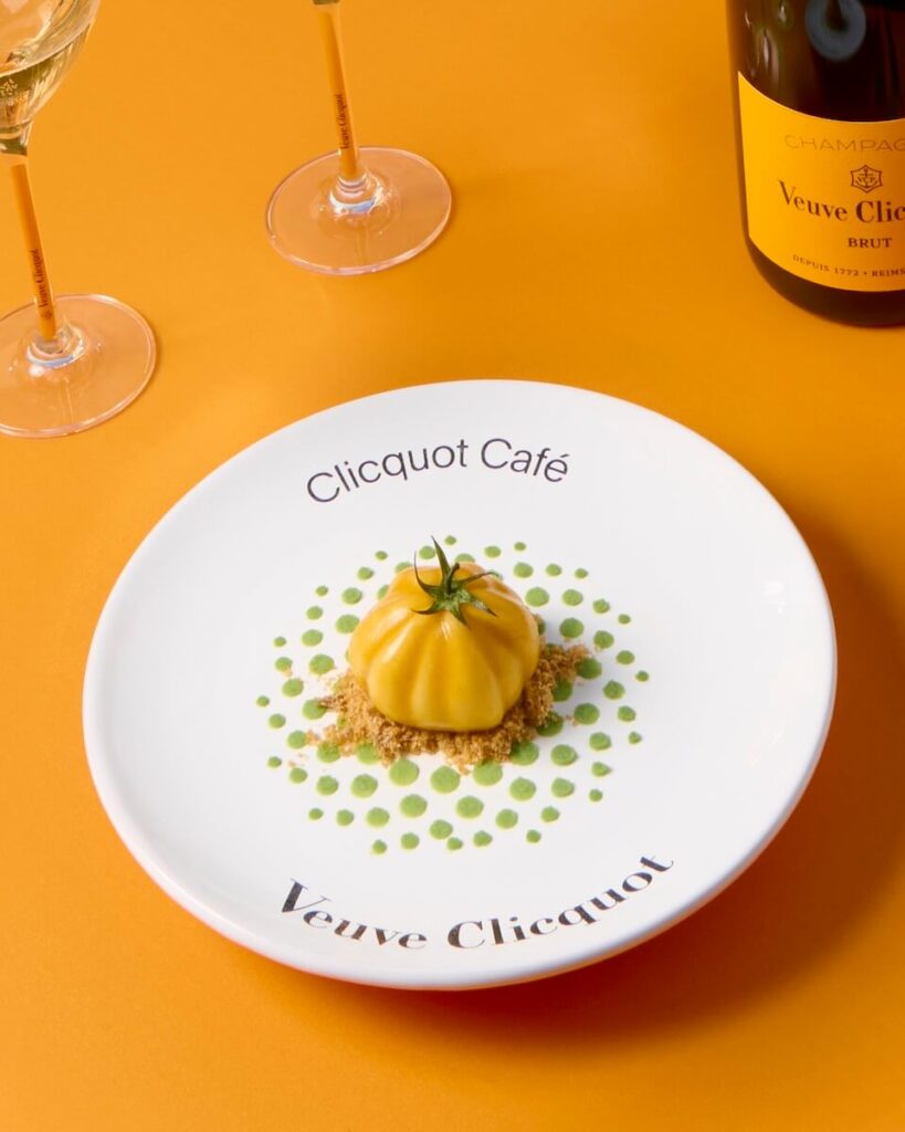Veuve Clicquot accende Milano Design Week alla Mediateca Santa Teresa con “Chasing the Sun” tra design e Champagne