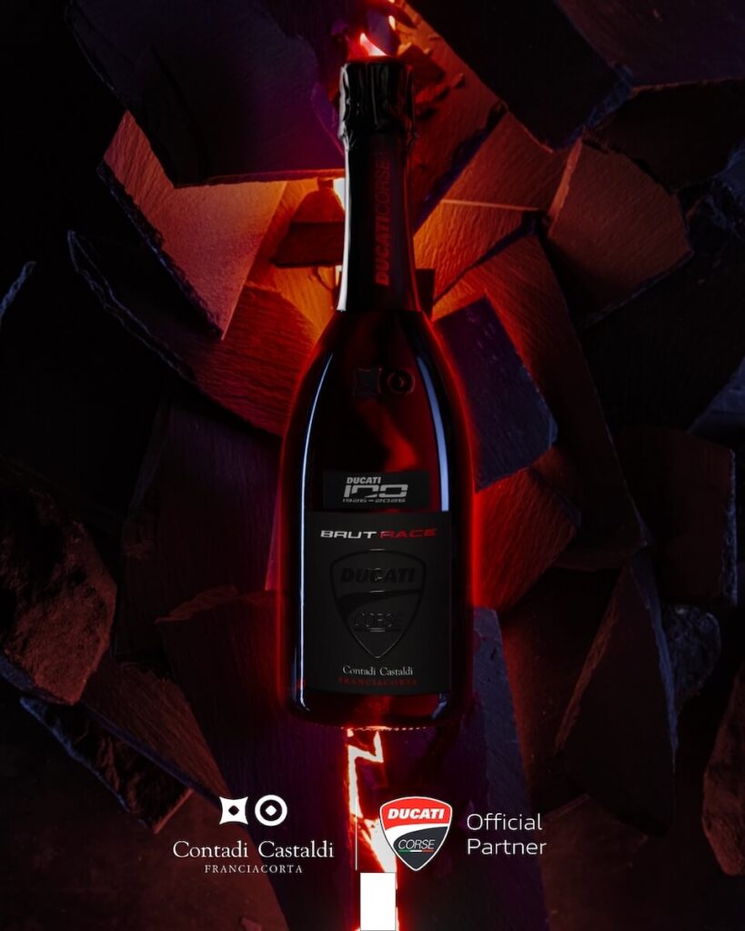 Contadi Castaldi toasts Ducati’s Centenary with the Brut Race Franciacorta, symbol of their long‑standing partnership.