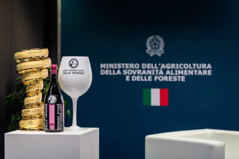 Pinot Grigio DOC Delle Venezie Takes the Podium: First Still Wine to Celebrate the Giro d’Italia 2026