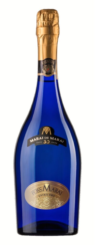 Foss Marai celebra i 30 anni di Marai de Marai con la Limited Edition Blu Marine: la prima bottiglia colorata di Valdobbiadene.
