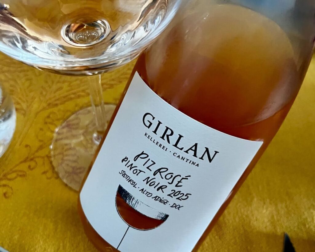 Cantina Girlan debuts Piz Rosé Pinot Noir, a high‑altitude rosé from Alto Adige defined by freshness, precision and Alpine elegance.