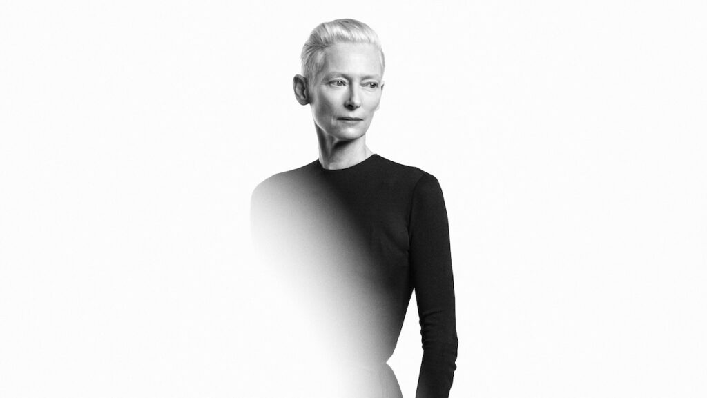 Tilda Swinton porta in scena “House of Gestures”, performance ispirata da Dom Pérignon il 5 e 6 giugno al Guggenheim Bilbao.