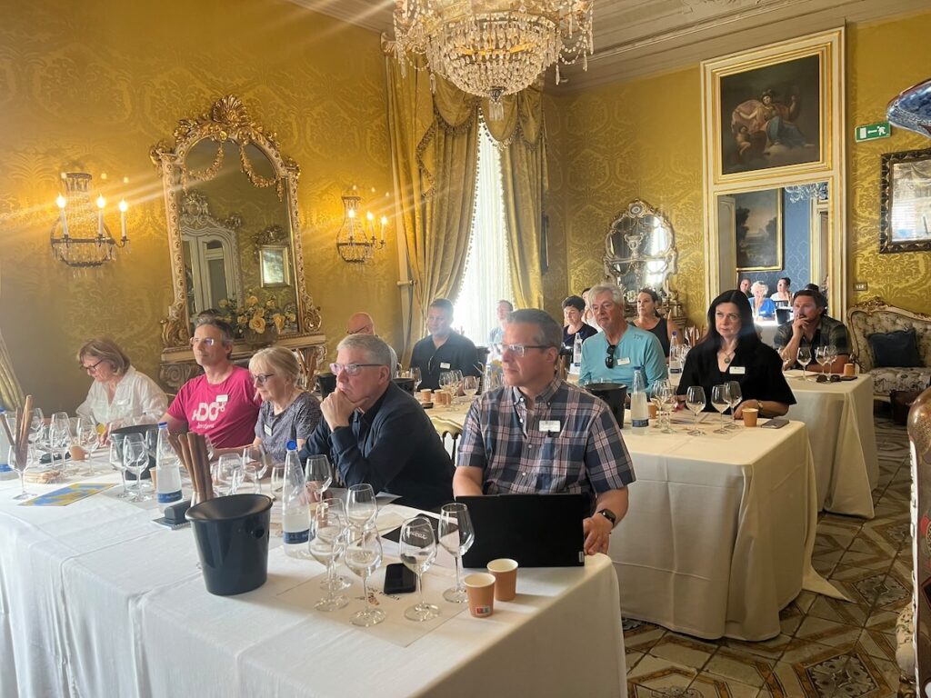 A week‑long tour across Sicily brings 27 Masters of Wine to explore the territories, styles and identity of Sicilia Doc.