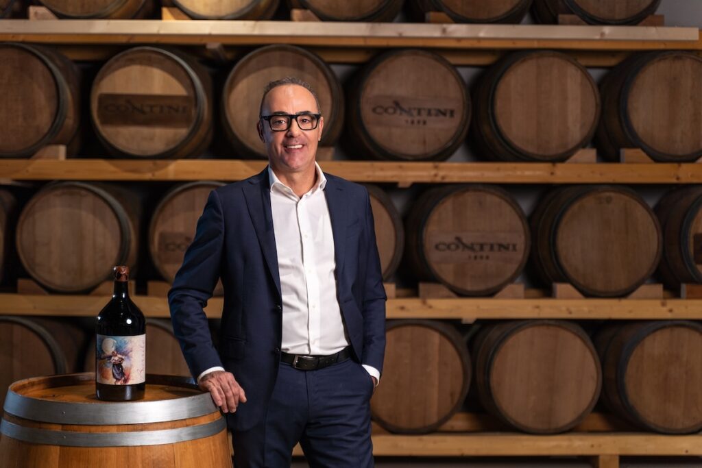 Passaggio generazionale in Cantina Contini: Mauro Contini presidente, Gianfranco Siddu nuovo AD. Nuovi investimenti e i 30 anni di Karmis.