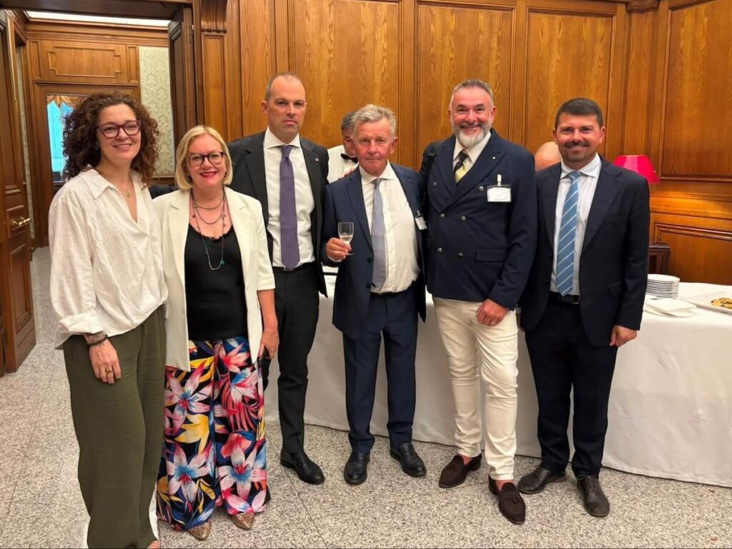 La Spergola Metodo Classico e l’Erbazzone Reggiano IGP protagonisti a Roma in una degustazione alla Camera dei Deputati.