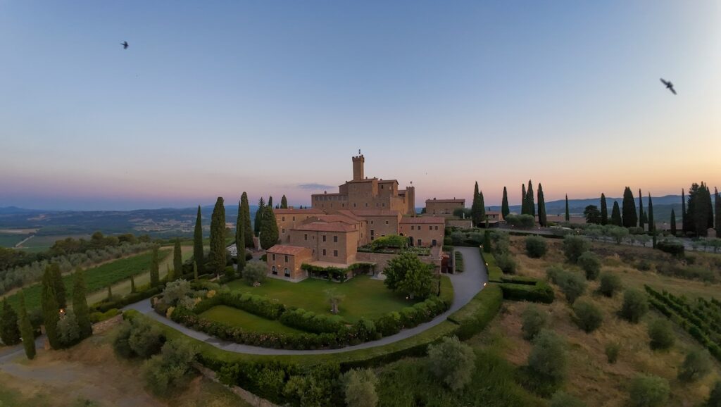 A Castello Banfi torna la grande musica con un ensemble d’eccellenza: il 22 agosto il Chigiana International Festival 2026 a Montalcino .
