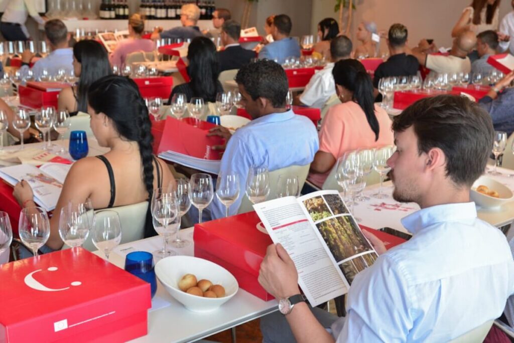 Chianti strengthens its presence in Canada: double masterclass in Toronto and Montréal to showcase Sangiovese.